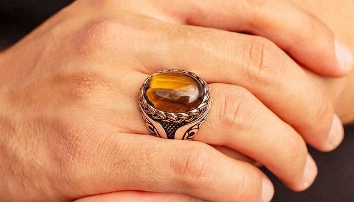 Кольцо с Тигровым глазом: свойства и значение