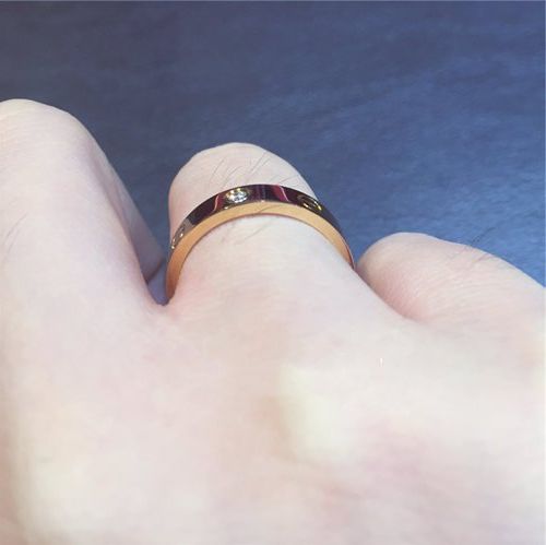 Каков ценовой диапазон помолвочных колец Cartier?