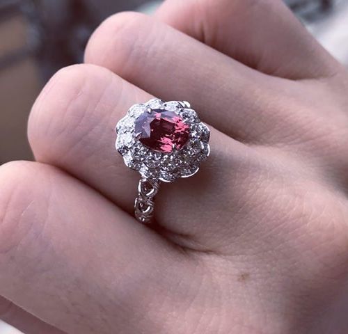Сапфиры и социальная гармония