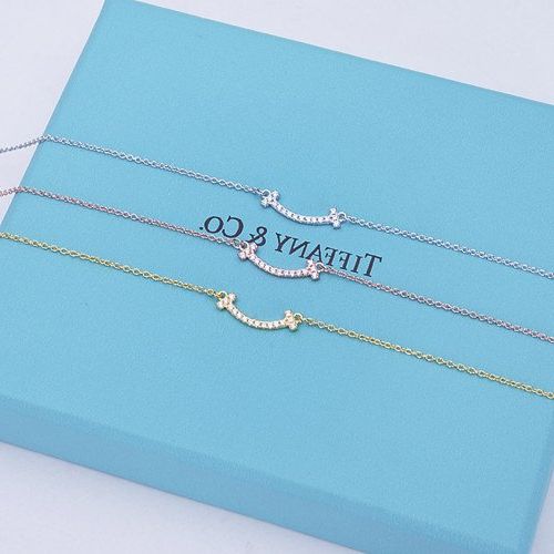 Заменяет ли Tiffany сломанные цепи или предлагает бесплатный ремонт?